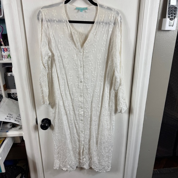 Melissa Odabash White Embroidered Button-Front Tunic Dress | Size M - Picture 2 of 10